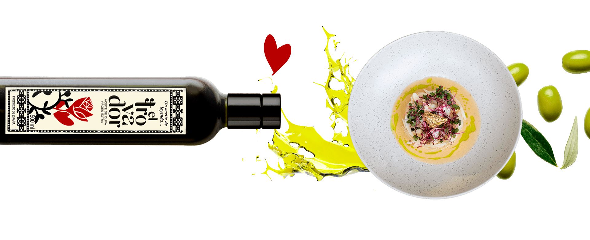 Botella El Trovador acostada con corazón, plato con pétalos de rosa y aceitunas verdes